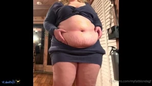 Myfatblondegf - She has gotten huge