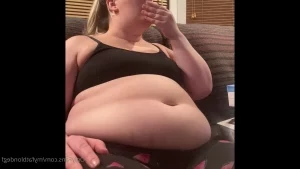 Myfatblondegf - Food is a hell of a drug