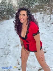 Nerdysexyteacher - Here s a little topless treat for your Friday