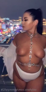 Sammyy02kvip - You say you love me but What s a girl gotta do to find