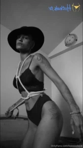 Liqweedacid - made a rope goddess dress part 2