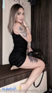 Camelia_home_vip - Roast dinner or me Eat the salad or my pussy Or