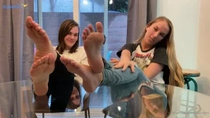 Cosmicstarlight - You guys asked for more nudes amp feet in this