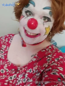 Majorredhead - Cheeked up like crazy