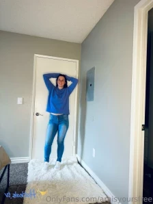 Araisyoursfree - Skypes 50 for 10 minutes paid through here -You must