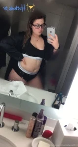 Daniellebelfort - Sometimes I kind of miss my green blue hair