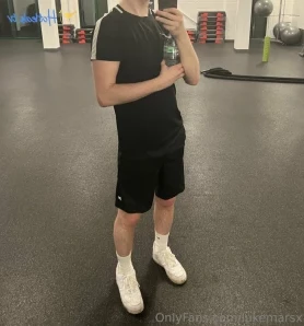 Lukemarsx - I bet you want it in your throat