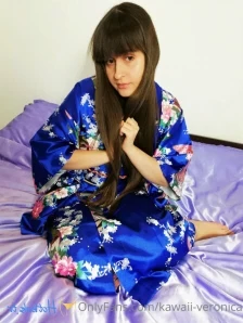 Kawaii-veronica - I love my long and natural hairs do you too Lovely