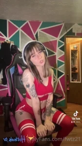 Fwtz21 - Would you let me guide your sleigh tonight