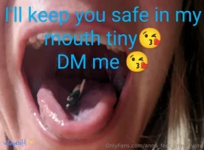 Anna_feet_crush_vore - What would you like to see me do
