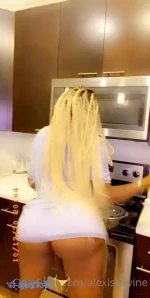 Alexisdevine - Just on some goddess shit Cunt slayer