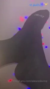 Alexisdevine - Amazon with a large stick