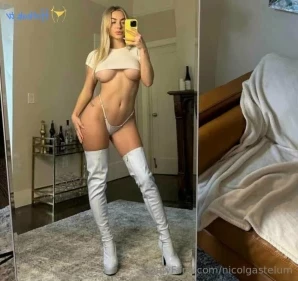 Nicolgastelum - 7 girls being recorded touching their selfs and