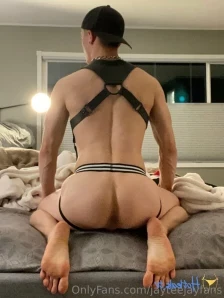 Jayteejayfans - It s not really a performance I m just kinda watching