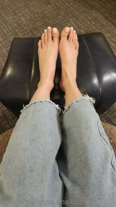 Meisoles - I know my big meaty soles make you relapse