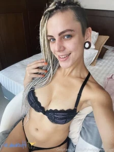 Fluffyhelga_free_page - i hope you have a good day subscribe my paid