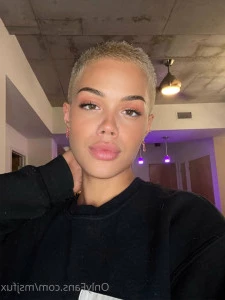 Msjtucks - just fucked myself after the gym oops