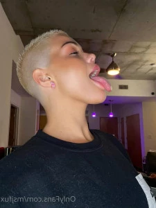 Msjtucks - hope your day is fabulous