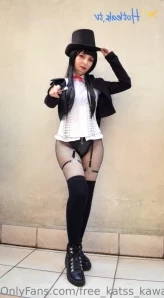 Free_katss_kawaii - Spanking video with free_geek_boy With spit more