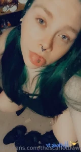 Thescarlettfawx - Small ass-centric photo shoot for you which do you