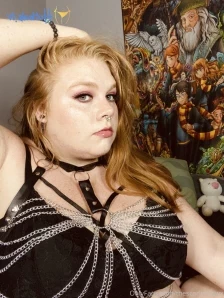 Thescarlettfawx - Bare chested for your viewing pleasure tell me what part 2