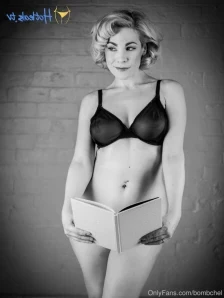 Bombchel - This was a fun day I made myself a full dress and stockings part 3