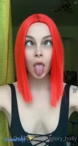 Glory_holly - these legs want to relax