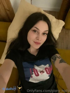 Glory_holly - Hey Guys lets chat