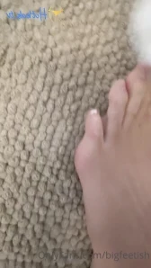 Bigfeetish - Open toed high heels feeling red hot Let me know what