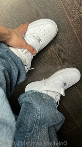 Naf1dude1 - Are u gonna clean my AF1s and then suck me dry