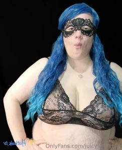 Juicyjellybelly - You got me all wet what now