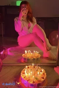 Adared - Should i film a naughty try on outfits