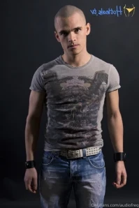Audiofreq - Back when I was a uk hardcore DJ and a skinhead
