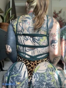 Babyarwentvfree - Do you like big jugs