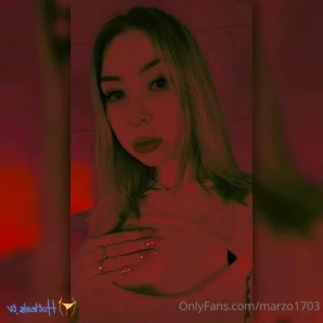 Luz2200 - wild Luz appears - text her to make her happy part 3