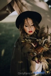 Rea7777 - Another fact about me I love setting the table onlyfans