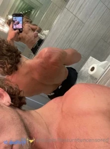 Tooturntuncensored - Wet