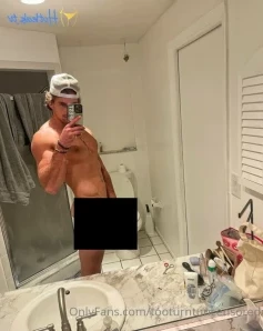 Tooturntuncensored - yo check this shit out https onlyfans com
