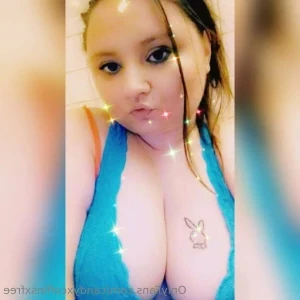 Candyxcoffinsxfree - Should I start posting some pay per veiw videos