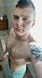 Tommy230 - Post shower selfie Almost the weekend Anyone have any big