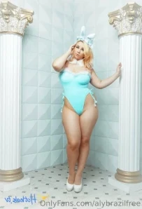 Ashucosfree - I love loose fitting clothes 3