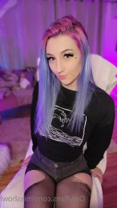 Lexihowl - ty for the stream ill be live again on thursday x