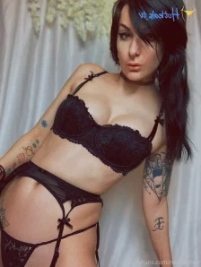 Selenalizfree - See it all on my VIP site roloren https onlyfans com
