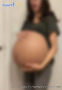 Emberbastetxo - Pregnant Girlfriend A little pregnant video custom I