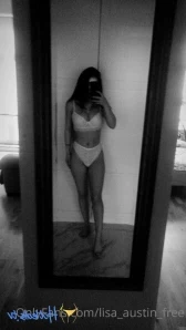 Lisa_austin_free - Autumn is a second spring when every leaf is a