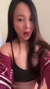 Hshhh_t - 有掛住我嗎 OnlyFans 又開始活躍返了