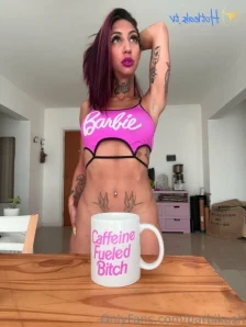 Barbikush - KISSING GAME It all started as an innocent game of spin