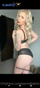 Pamelitahot - 𝐒𝐎 𝐇𝐎𝐓 𝐑𝐄𝐀𝐃𝐘 𝐅𝐎𝐑