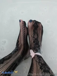 Barbie.feet.princess - I love black nylons and pink thong and you