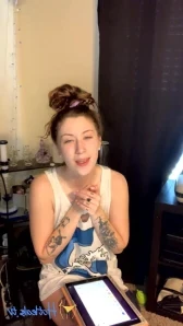 Thebellarain - I just subbed stephmodel she is a CUM SLUT You have to